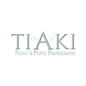Logo/Portrait: Fotograf Tiaki-Photo Logo/Portrait: Fotograf Tiaki-Photo