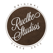 Logo/Portrait: Fotograf RUELKE STUDIOS