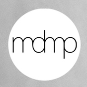 Logo/Portrait: Freier Fotograf Mike-Dennis Mueller Logo/Portrait: Freier Fotograf Mike-Dennis Mueller
