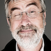 Logo/Portrait: Fotograf Thomas Goos Logo/Portrait: Fotograf Thomas Goos