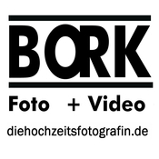 Logo/Portrait: Fotograf Bork Foto & Videobegleitung Logo/Portrait: Fotograf Bork Foto & Videobegleitung