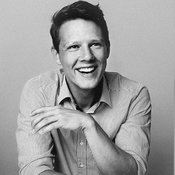 Logo/Portrait: Fotograf Maximilian Carlo Schmidt Logo/Portrait: Fotograf Maximilian Carlo Schmidt