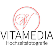 Logo/Portrait: Fotograf Vitamedia Hochzeitsfoto