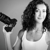 Logo/Portrait: Fotografin Mirella Frangella Logo/Portrait: Fotografin Mirella Frangella
