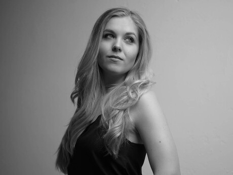 thumbnail 24 Theresa Ullrich
