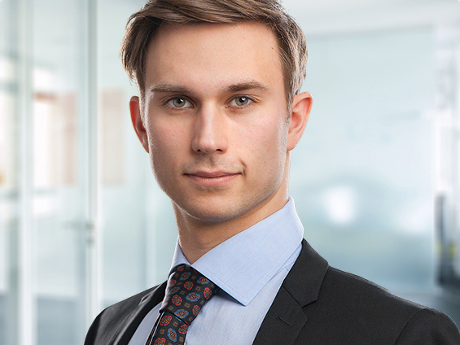 ©: Fotograf Capital Headshots Berlin Fotostudio Capital Headshots Berlin aus Berlin-Charlbg.