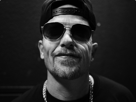 Fotograf Mika Väisänen aus Aachen