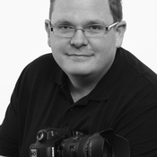 Logo/Portrait: Fotograf Timo Schmuck