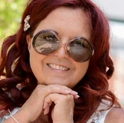 Logo/Portrait: Freie Fotografin Karin Schiel Logo/Portrait: Freie Fotografin Karin Schiel
