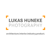 Logo/Portrait: Freier Fotograf Lukas Huneke