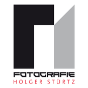 Logo/Portrait: Fotograf R1 Fotografie Logo/Portrait: Fotograf R1 Fotografie