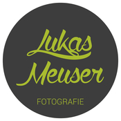 Logo/Portrait: Freier Fotograf Lukas Meuser