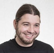 Logo/Portrait: Fotograf Carsten Stolze Logo/Portrait: Fotograf Carsten Stolze