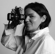 Logo/Portrait: Fotograf Elvira Nisman Photography Logo/Portrait: Fotograf Elvira Nisman Photography
