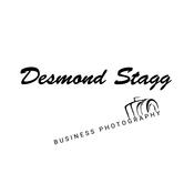 Logo/Portrait: Fotograf Desmond Stagg