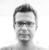 Logo/Portrait: Fotograf Daniel Scherber Logo/Portrait: Fotograf Daniel Scherber