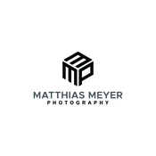 Logo/Portrait: Fotograf Matthias Meyer Photography