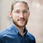 Logo/Portrait: Fotograf Sebastian Hopp Logo/Portrait: Fotograf Sebastian Hopp