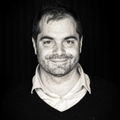 Logo/Portrait: Freier Fotograf Marcus Vetter Logo/Portrait: Freier Fotograf Marcus Vetter
