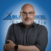 Logo/Portrait: Fotostudio BLICKWINKEL Fotografie