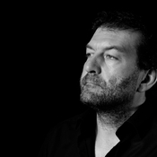 Logo/Portrait: Fotograf Alexander Weyda Logo/Portrait: Fotograf Alexander Weyda