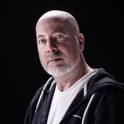 Logo/Portrait: Studio kielphoto Oliver Staack Logo/Portrait: Studio kielphoto Oliver Staack