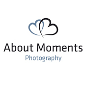 Logo/Portrait: Fotografen About Moments Photography Logo/Portrait: Fotografen About Moments Photography