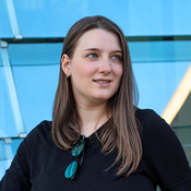 Logo/Portrait: Fotografin Evgeniya Pulik Logo/Portrait: Fotografin Evgeniya Pulik