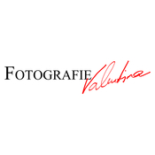 Logo/Portrait: Fotografie Valentina