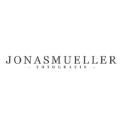 Logo/Portrait: Fotograf Jonas Müller Fotografie Logo/Portrait: Fotograf Jonas Müller Fotografie