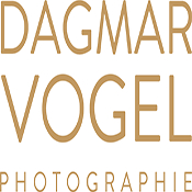 Logo/Portrait: Fotograf Dagmar Vogel Logo/Portrait: Fotograf Dagmar Vogel