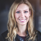 Logo/Portrait: Fotograf Stefanie Urban Fotografie Logo/Portrait: Fotograf Stefanie Urban Fotografie