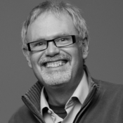 Logo/Portrait: Fotograf Fotograf Thomas Hierl Logo/Portrait: Fotograf Fotograf Thomas Hierl