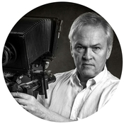 Logo/Portrait: Fotograf Sebastian Kaps
