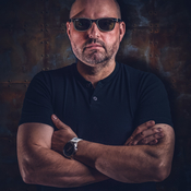 Logo/Portrait: Photography Oliver Jablonski Logo/Portrait: Photography Oliver Jablonski
