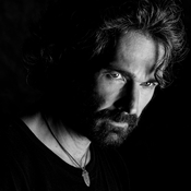 Logo/Portrait: Freier Fotograf Torsten Redler Logo/Portrait: Freier Fotograf Torsten Redler