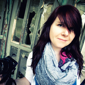 Logo/Portrait: Freier Fotograf Dinah Pätzold Logo/Portrait: Freier Fotograf Dinah Pätzold