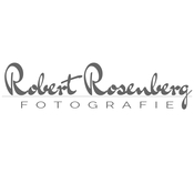 Logo/Portrait: Fotograf Robert Rosenberg Logo/Portrait: Fotograf Robert Rosenberg