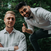 Logo/Portrait: Fotograf TO Artworks