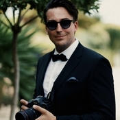 Logo/Portrait: Fotograf Marcel Kuhls Logo/Portrait: Fotograf Marcel Kuhls
