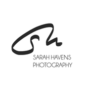 Logo/Portrait: Fotograf Sarah Havens Photography