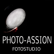 Logo/Portrait: Fotograf ASSION Logo/Portrait: Fotograf ASSION