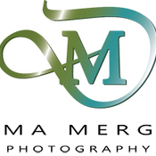 Logo/Portrait: Fotograf Dima Mergel Fotografie Logo/Portrait: Fotograf Dima Mergel Fotografie