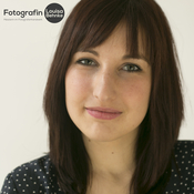 Logo/Portrait: Fotograf Louisa Behnke Logo/Portrait: Fotograf Louisa Behnke