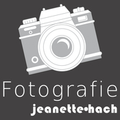 Logo/Portrait: Fotografie Jeanette Hach Logo/Portrait: Fotografie Jeanette Hach