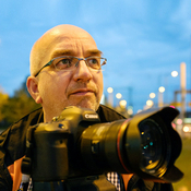 Logo/Portrait: Fotograf Jürgen Schulzki Logo/Portrait: Fotograf Jürgen Schulzki