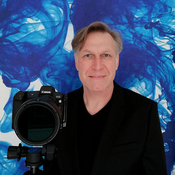 Logo/Portrait: Fotograf Uwe Michael Zahn Logo/Portrait: Fotograf Uwe Michael Zahn