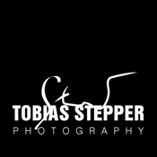 Logo/Portrait: Fotograf Tobias Stepper Photography Logo/Portrait: Fotograf Tobias Stepper Photography