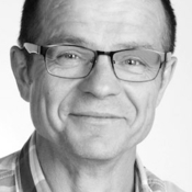 Logo/Portrait: Freier Fotograf Alexander Neumann Logo/Portrait: Freier Fotograf Alexander Neumann
