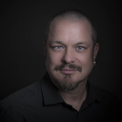 Logo/Portrait: Fotograf Bernd Lauter Logo/Portrait: Fotograf Bernd Lauter